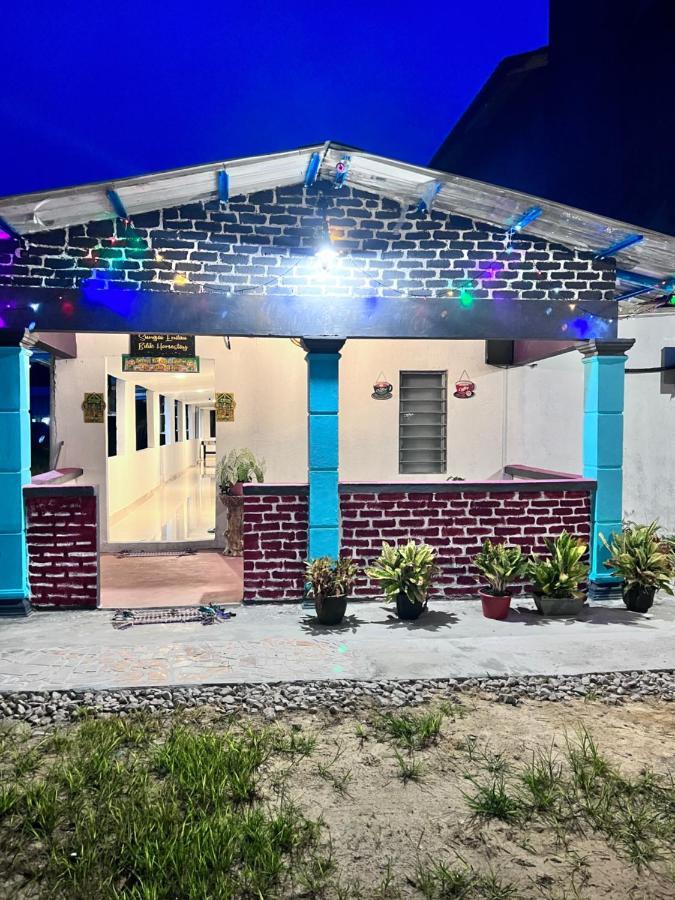 Sungai Endau Bilik Homestay Kuala Rompin Luaran gambar